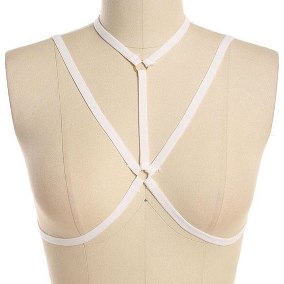 NWOT Sexy Black Strappy Bandage Bralette - Small - Picture 2 of 5